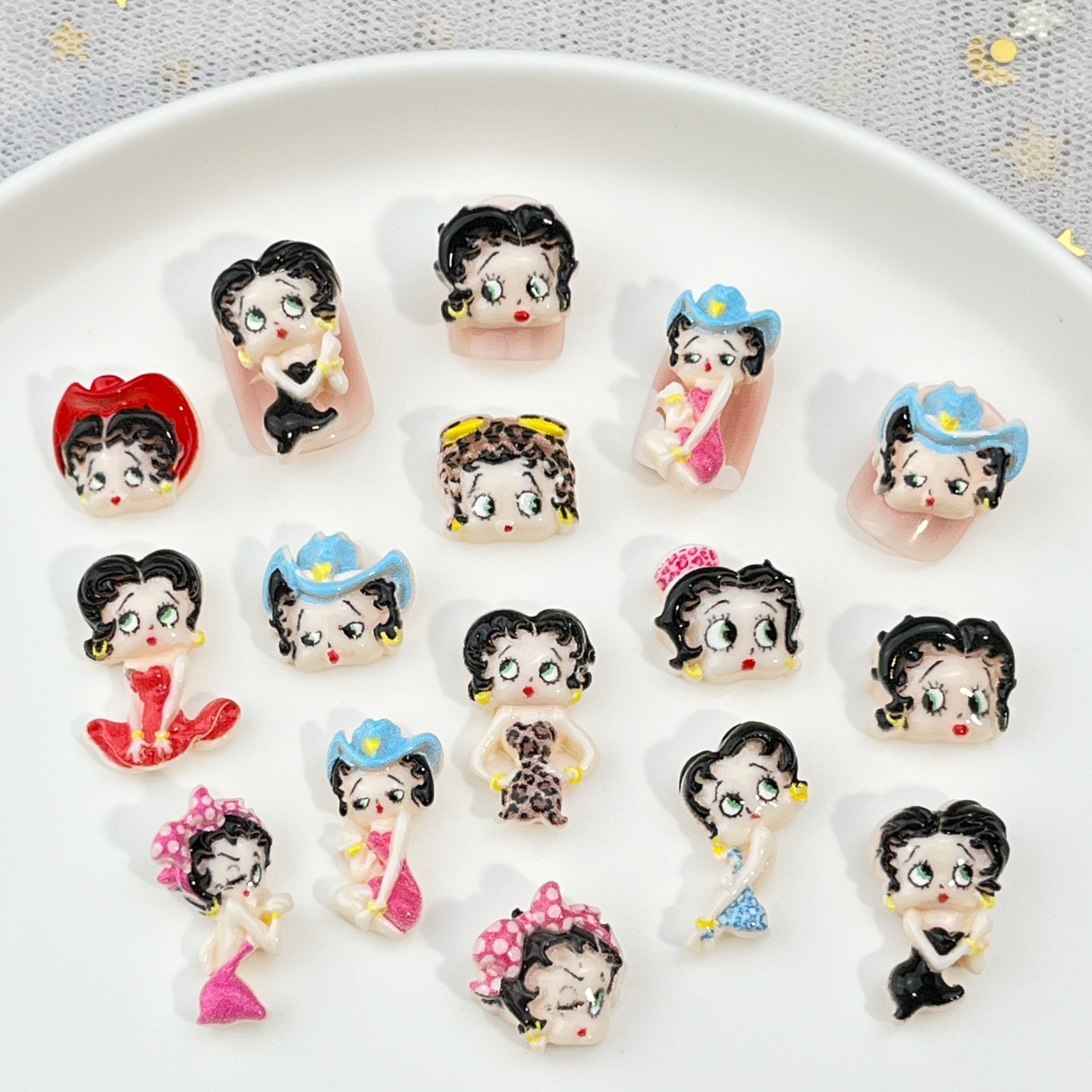 100 ชิ้น อุปกรณ์ตกแต่งเล็บลายก - Resin Art Diy บทวิจารณ์และราคา